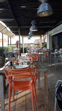 Atmosphère du Bar-restaurant à huîtres Le St Barth Tarbouriech à Marseillan - n°4