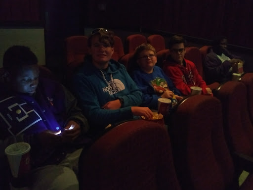 Movie Theater «MT Vernon Premiere Theatre 7», reviews and photos, 11535 Upper Gilchrist Rd, Mt Vernon, OH 43050, USA