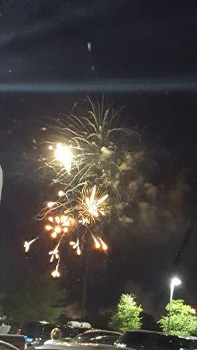 Grocery Store «Schnucks», reviews and photos, 1393 Big Bend Rd, Ballwin, MO 63021, USA