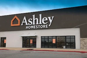 Ashley HomeStore Searcy image