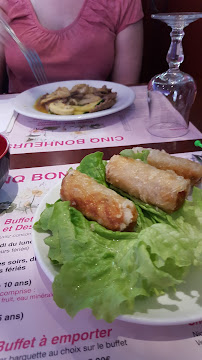 Plats et boissons du Restaurant chinois Cinq Bonheurs à Saint-Quentin - n°4