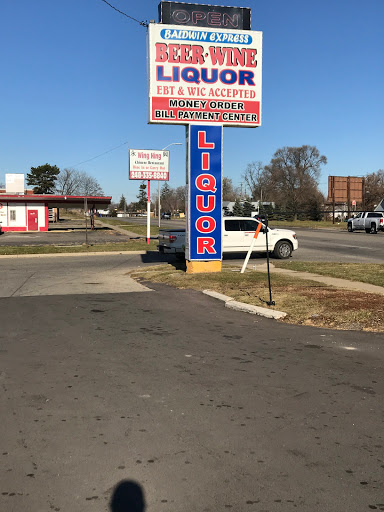 Beer Store «Quick Corner Food Store», reviews and photos, 1019 Baldwin Ave, Pontiac, MI 48340, USA