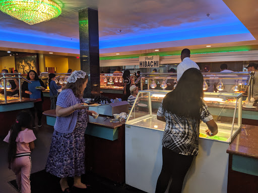 Shopping Mall «Golden Acres Shopping Center», reviews and photos, Oak Tree, South Plainfield, NJ 07080, USA