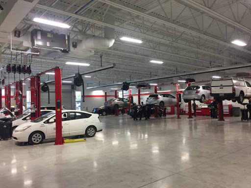 Toyota Dealer «Toyota of North Miami», reviews and photos, 16600 NW 2nd Ave, Miami, FL 33169, USA