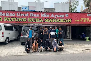 Bakso Urat Lor Patung Kuda Manahan image