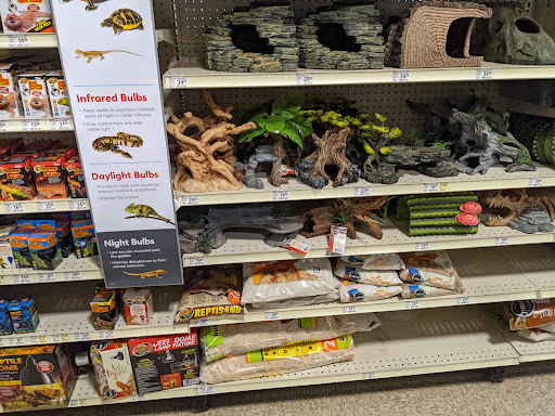 Pet Supply Store «PetSmart», reviews and photos, 7903 Towne Center Pkwy, Papillion, NE 68046, USA