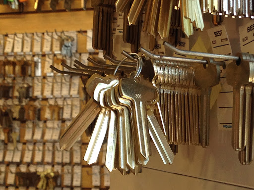 Locksmith «Heritage Locksmith - Keys on Wheels», reviews and photos, 2711 Main St, Buffalo, NY 14214, USA