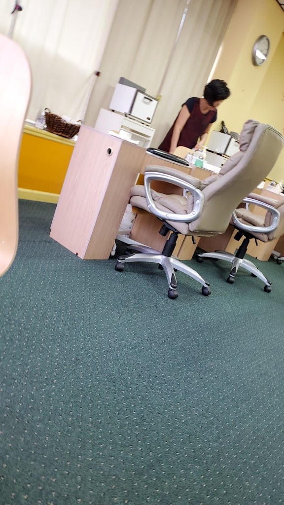 Kacsi Nails & Spa 11507