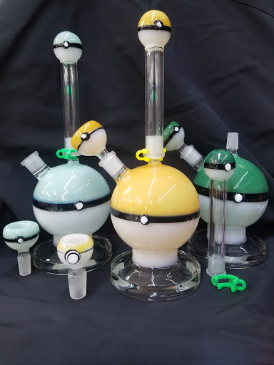 Tobacco Shop «Smokeyz Smoke Shop», reviews and photos, 410 Euclid St #7, Anaheim, CA 92802, USA