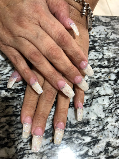 Day Spa «Thunderbird Nail Salon», reviews and photos, 4920 W Thunderbird Rd, Glendale, AZ 85306, USA