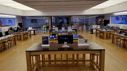 Computer Store «Microsoft Store», reviews and photos, 116 Bellevue Way NE, Bellevue, WA 98004, USA