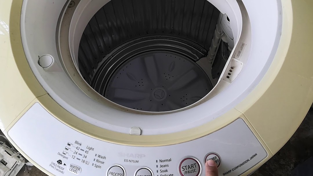 Membaiki Peti Sejuk Mesin Basuh Repair Fridge Washing machine Ahan