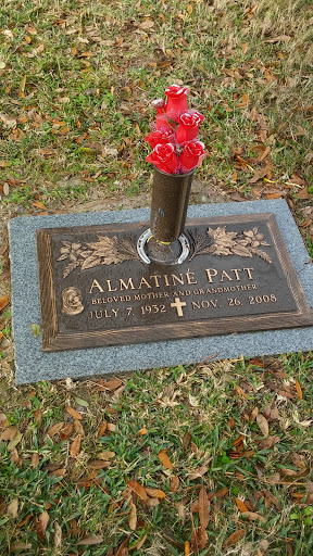 Funeral Home «Brookside Memorial Funeral Home, Crematory and Cemetery», reviews and photos, 13401 Eastex Fwy, Houston, TX 77039, USA