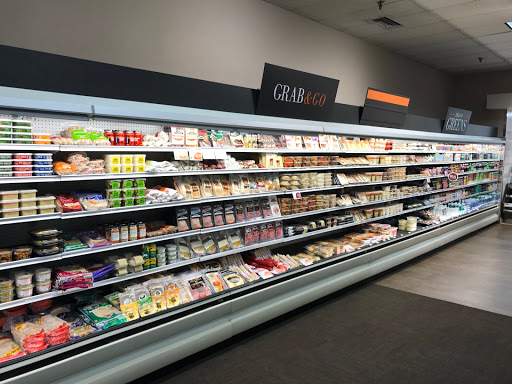 Grocery Store «Lunds & Byerlys Navarre», reviews and photos, 3333 Shoreline Dr, Navarre, MN 55392, USA