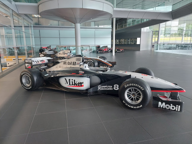 McLaren Technology Centre - Car dealer
