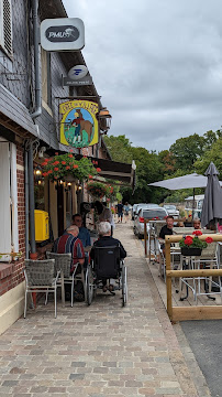 Atmosphère du Café L’Orée du Village à Beuvron-en-Auge - n°10