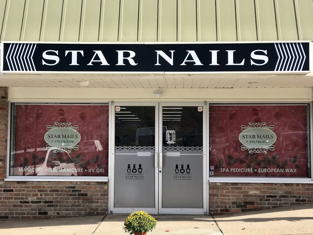 Star Nails 07871