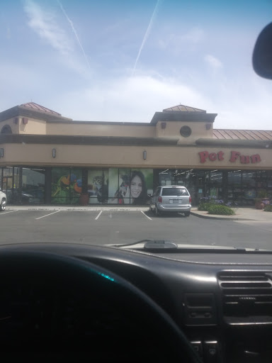 Pet Supply Store «Pet Fun At Harden Ranch Plz», reviews and photos, 1780 N Main St, Salinas, CA 93906, USA