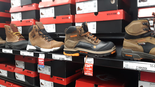 Sporting Goods Store «Academy Sports + Outdoors», reviews and photos, 661 Blanding Blvd #700, Orange Park, FL 32073, USA