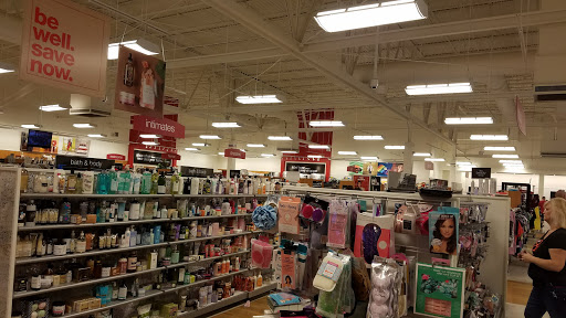 Department Store «T.J. Maxx», reviews and photos, 800 Cypress Gardens Blvd, Winter Haven, FL 33880, USA