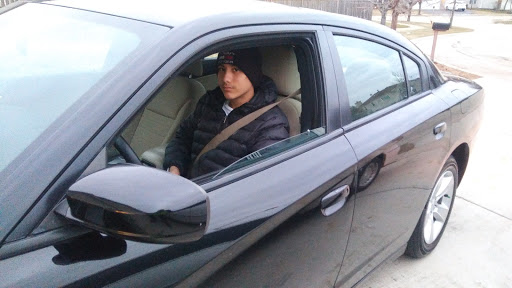 Used Car Dealer «Joliet Auto Center», reviews and photos, 101 E Jackson St, Joliet, IL 60432, USA