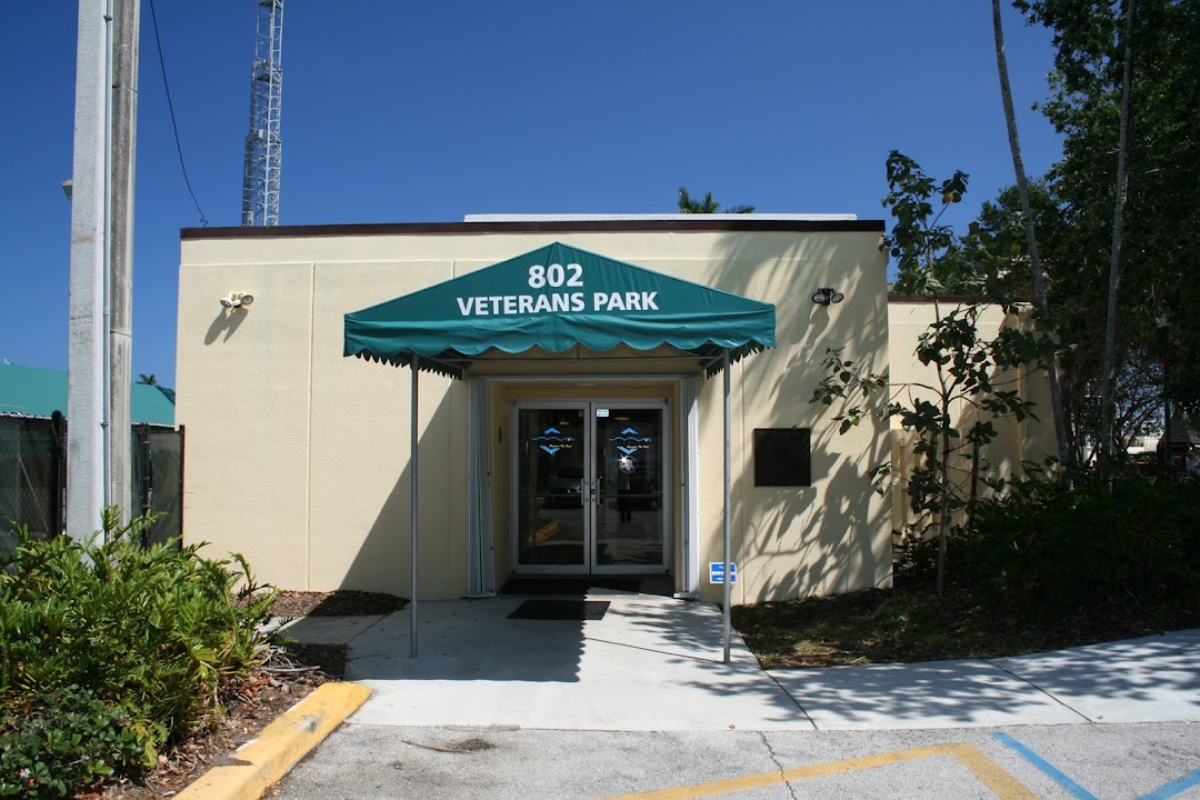Veterans Park Recreation Center (Adult Center)