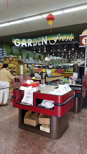 Asian Grocery Store «Hoa Binh Rosemead Supermarket», reviews and photos, 8235 Garvey Ave, Rosemead, CA 91770, USA