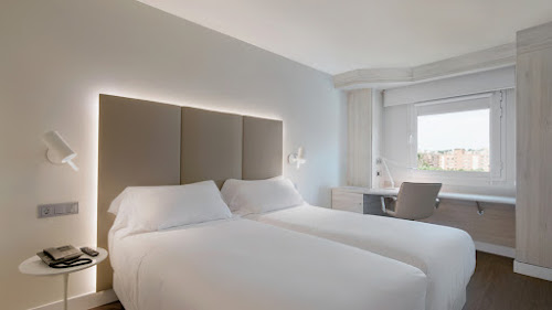 Hotel NH Madrid Barajas Airport 28042 Madrid