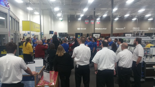 Computer Repair Service «Geek Squad», reviews and photos, 4100 University Ave #240, West Des Moines, IA 50265, USA