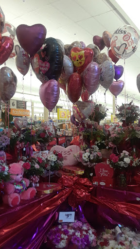 Grocery Store «Stop & Shop», reviews and photos, 99 Linwood Ave, Colchester, CT 06415, USA