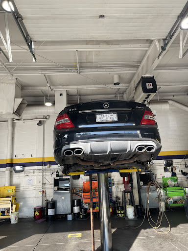 Car Dealer «Auto Mart USA», reviews and photos, 835 S Havana St, Aurora, CO 80012, USA