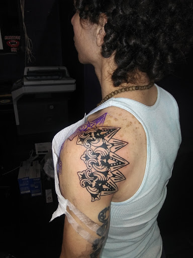 Tattoo Shop «Monsters Ink», reviews and photos, 905 Sunrise Ln, Fort Lauderdale, FL 33304, USA