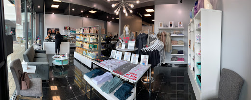 Hair Salon «The Beauty Box Salon», reviews and photos, 4123 Cedar Springs Rd #103, Dallas, TX 75219, USA