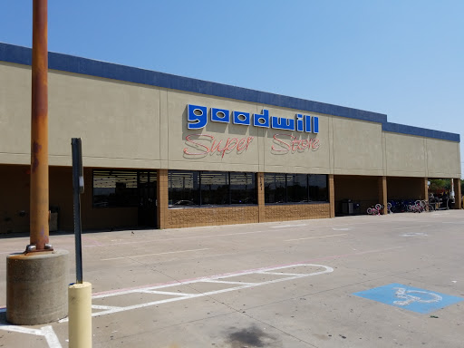 Thrift Store «Goodwill», reviews and photos
