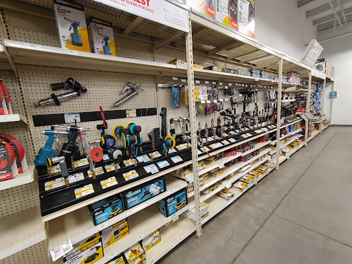 Hardware Store «Harbor Freight Tools», reviews and photos, 2821 Reeves St, Dothan, AL 36303, USA