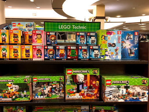 Book Store «Barnes & Noble», reviews and photos, 5275 Harvey St, Muskegon, MI 49444, USA