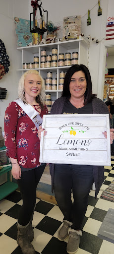 Furniture Store «drab to Fab Furnishings», reviews and photos, 209 S Main St, Winchester, IN 47394, USA