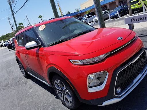 Car Dealer «Friendly Kia», reviews and photos, 5819 US-19, New Port Richey, FL 34652, USA