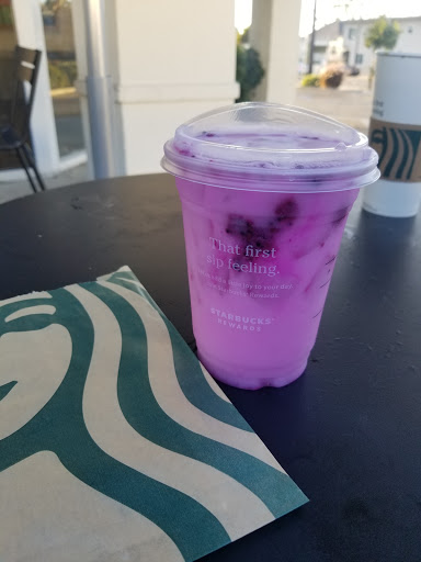 Starbucks image