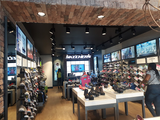 Skechers Circle Mall, 10-12 Lekki - Epe Express Road, Lekki Penninsula II, Lekki, Nigeria, Mens Clothing Store, state Lagos