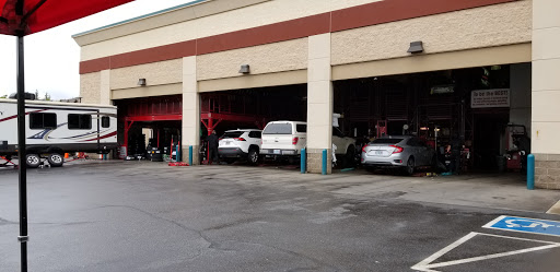 Tire Shop «Discount Tire Store - Beaverton, OR», reviews and photos, 18643 NW Eider Ct, Beaverton, OR 97006, USA