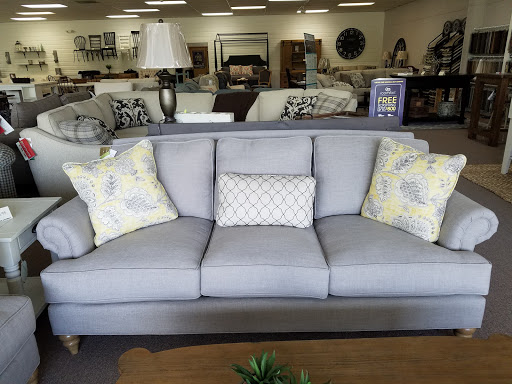 Furniture Store «The Furniture House of Carrollton», reviews and photos, 1621 Bankhead Hwy, Carrollton, GA 30116, USA