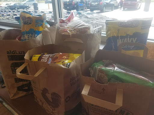 Supermarket «ALDI», reviews and photos, 301 Greenbriar Dr, Normal, IL 61761, USA