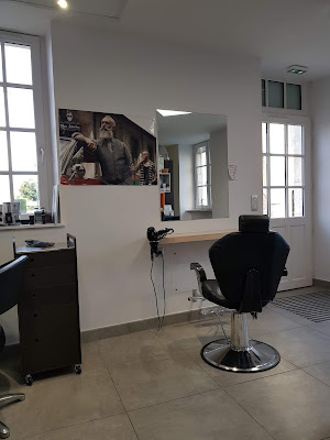 Le Studio Coiffure Et Bien être à Bardos