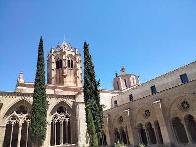 Monestir Cistercenc de Santa Maria de Vallbona Carrer Major, s/n, 25268 Vallbona de les Monges, Lleida, España