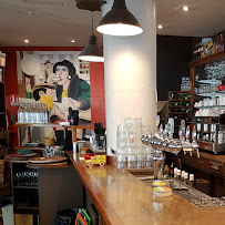 Atmosphère du Bar Restaurant Terrasse à Nantes | Bistro du Cours - n°17