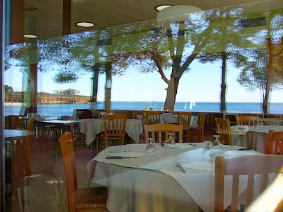Perales Restaurant - Av. Perales, Partida del, 27, 43895 Cap Roig, Tarragona, Spain