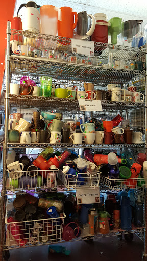 Thrift Store «SPCA Yolo County Thrift Store», reviews and photos, 920 3rd St A,F, Davis, CA 95616, USA