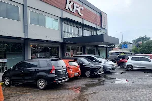 KFC Ciracas image