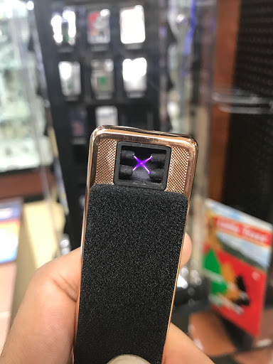 Cigar Shop «Park Avenue Smoke Shop», reviews and photos, 194 Park Ave, Worcester, MA 01609, USA